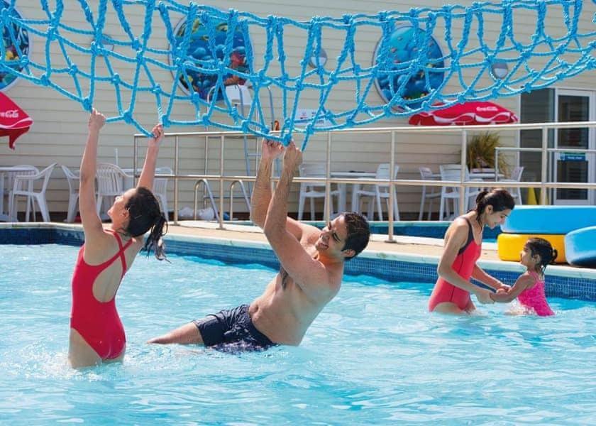 Blue Dolphin Holiday Park Gristhorpe エクステリア 写真
